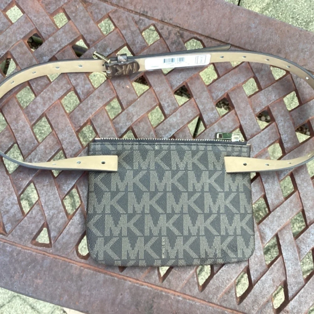 NWT Michael Kors Small Belt Bag Belt Size Medium